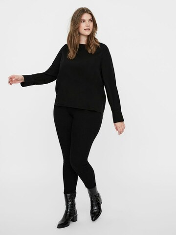 Bluză 'GABRINA' de la Vero Moda Curve pe negru