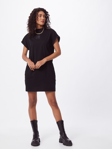 Robe Urban Classics en noir