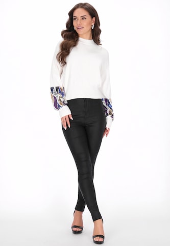 Sweat-shirt faina en blanc