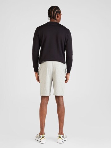 GAP Regular Shorts 'ARCH' in Grau