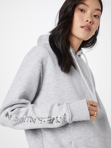 Zwillingsherz Sweatshirt 'Dorea' in Grey