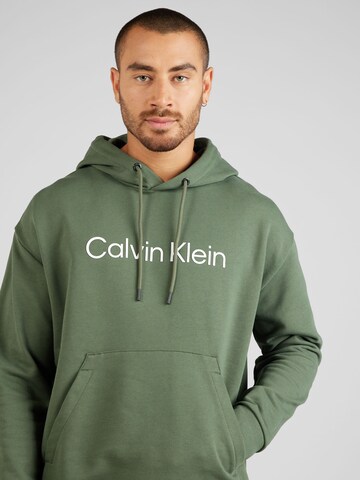 Calvin Klein كنزة رياضية 'HERO' بلون أخضر