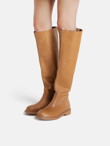 L37 HANDMADE SHOES Boots 'MR JONES MAXI' in Beige