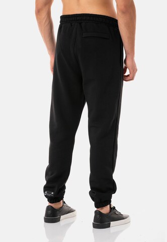 Redbridge Loosefit Broek in Zwart