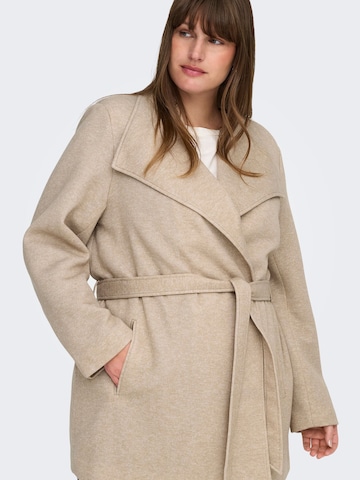 ONLY Carmakoma - Abrigo de entretiempo 'CARSedona' en beige