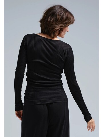 Seamless Basic Shirt 'Alma' in Black