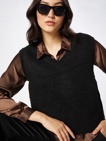 PIECES Sweater 'Jennifer' in Black