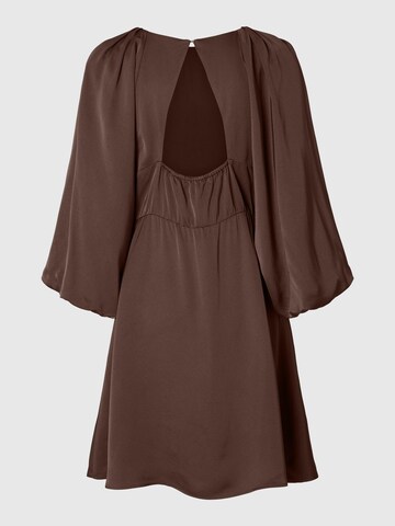 Robe 'SLFLaurina' SELECTED FEMME en marron
