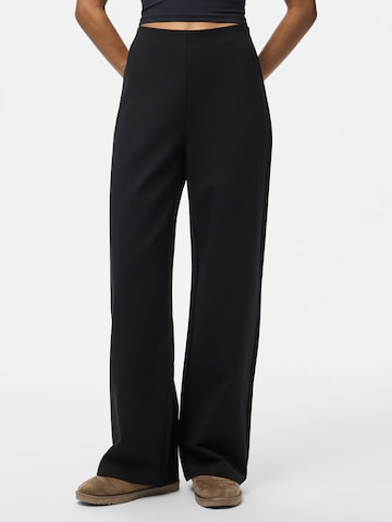 PIECES - Pierna ancha Pantalón 'PCGUNHILD HW' en negro: frente