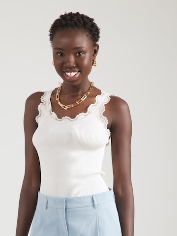 rosemundeTop - roza boja: prednji dio