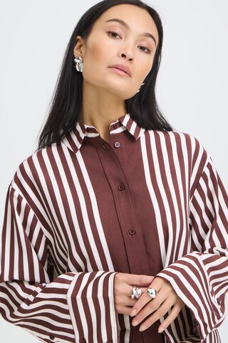 Fransa - Camisa em castanho