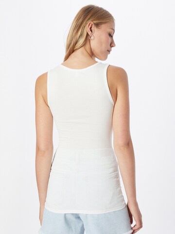Top di River Island in bianco