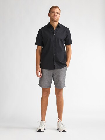 Petrol Industries Regular Fit Skjorte i sort