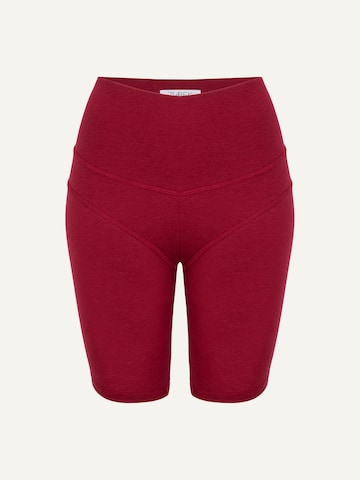 ZUBEK Slimfit Leggings ''Lyocell-Wool Sculpted Shorts'' in Rot: Vorderseite