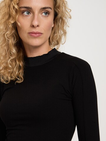 CROSS JEANS Shirt in Schwarz