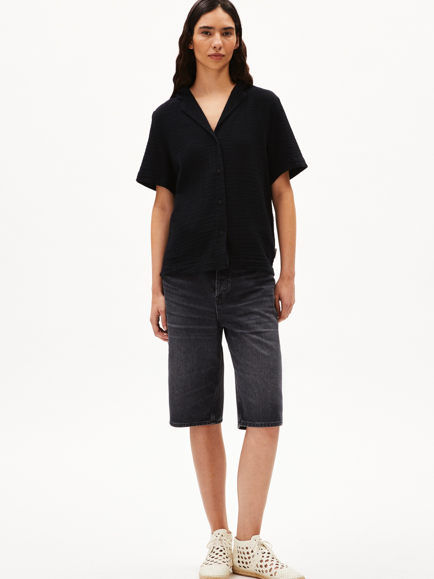 ARMEDANGELS Blouse 'MAAITE' in Zwart