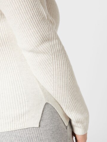 Calvin Klein Curve Pullover in Weiß