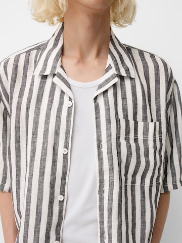 Bershka Comfort fit Overhemd in Grijs