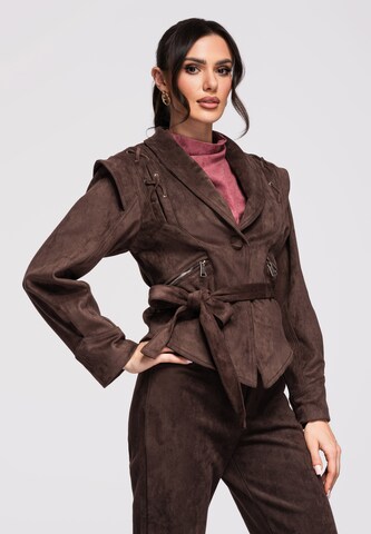 Ombre Tussenjas in Bruin: voorkant