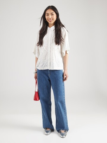 YAS - Blusa 'YASMENUSA' en blanco