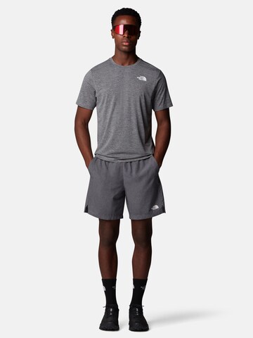 THE NORTH FACE Regular Trousers in Grey