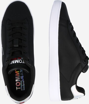 Sneaker low 'Iridescent' de la Tommy Jeans pe negru