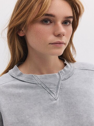 No Matter What Sweatshirt in Grau