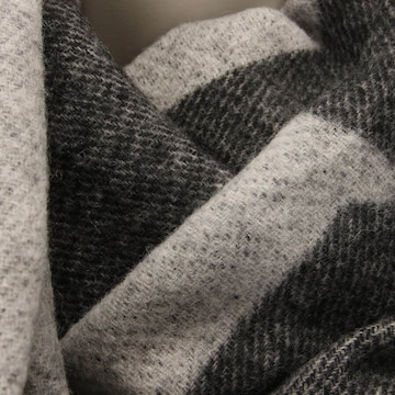 UGG Scarf & Wrap in One size in Grey