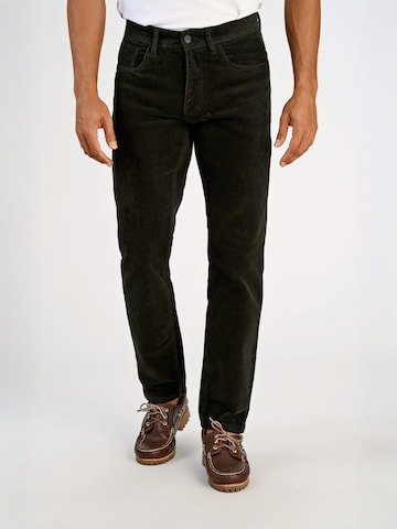 Lindbergh Regular Trousers in Green