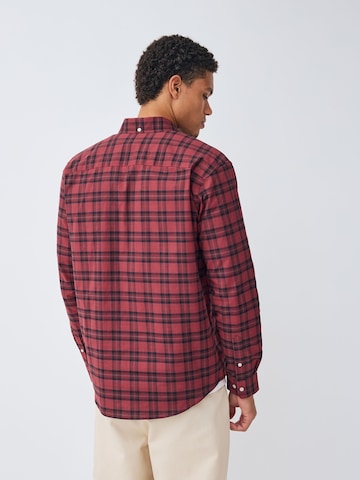 Next Средняя посадка Рубашка в Красный