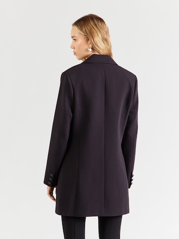 GUESS - Blazerkleid 'JOANDRA' en negro