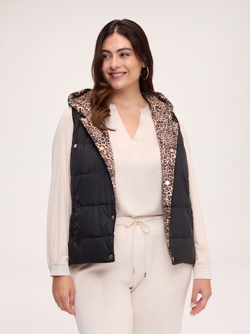 Fiorella Rubino Winter jacket in Beige