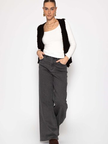 SASSYCLASSY Shirt in White