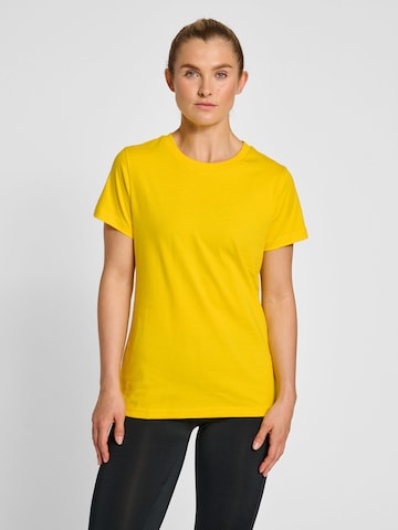 T-shirt Hummel en jaune : devant