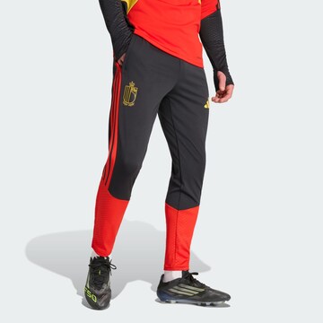 Slimfit Pantaloni sportivi 'Belgien 26 Tiro' di ADIDAS PERFORMANCE in nero: frontale