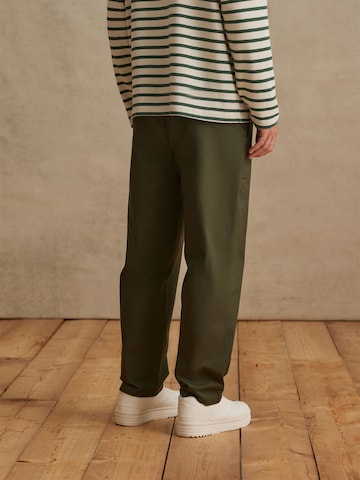 DAN FOX APPAREL Loose fit Pants 'Timon' in Green