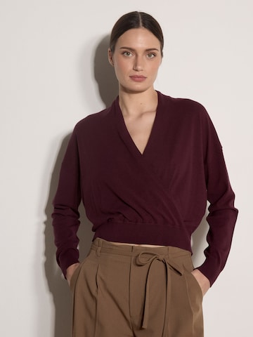 Pull-over ' ' Apricot en rouge : devant