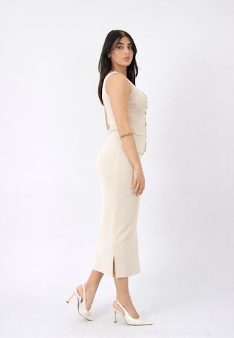Costume Elara en beige
