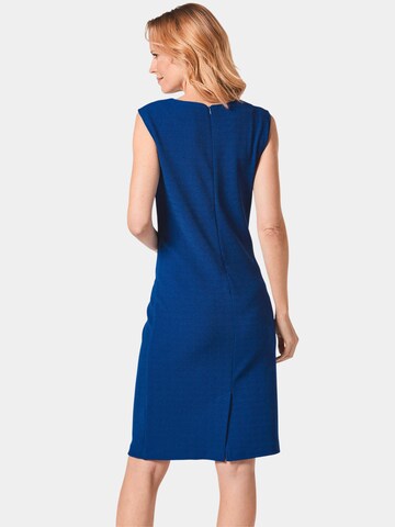 Goldner Kleid in Blau