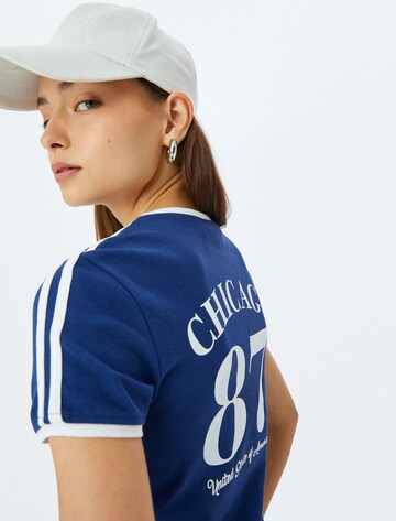 Koton T-shirt in Blau