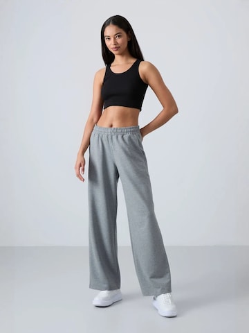 Tommy Life Wide leg Workout Pants in Grey
