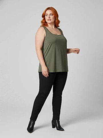 Shape Of You Blouse in Green
