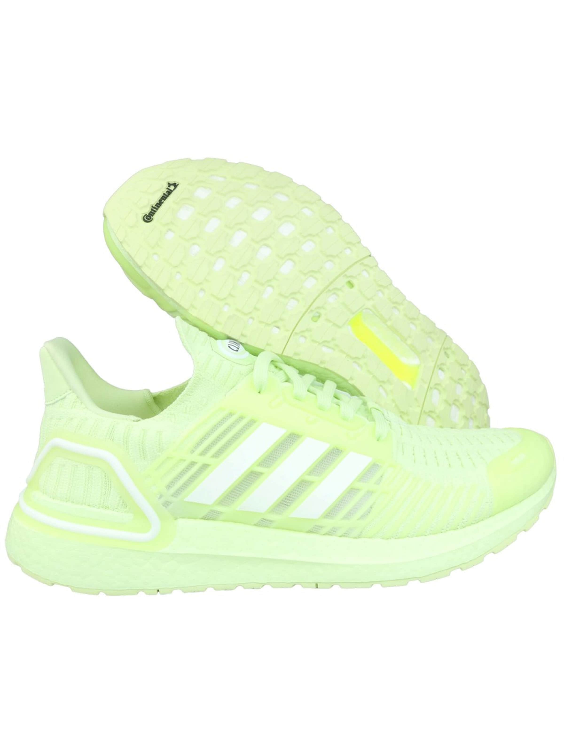 Scarpa sportiva 'Ultra Boost' di Adidas Sport in giallo