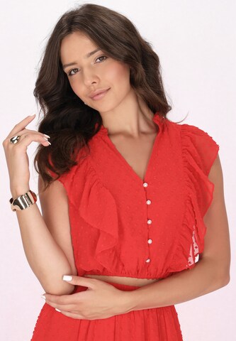 Camicia da donna di faina in rosso: frontale