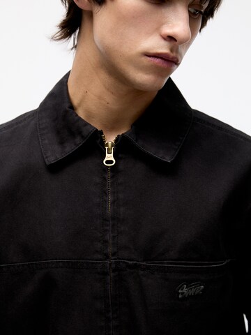 Pull&Bear Between-Season Jacket in Black