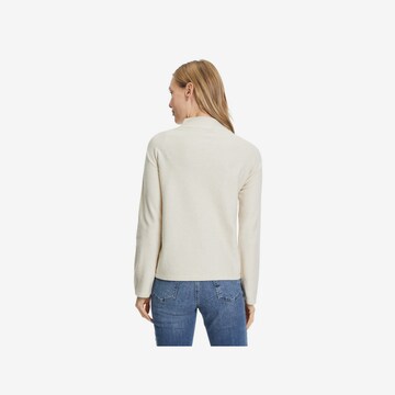 Betty Barclay Sweater in Beige