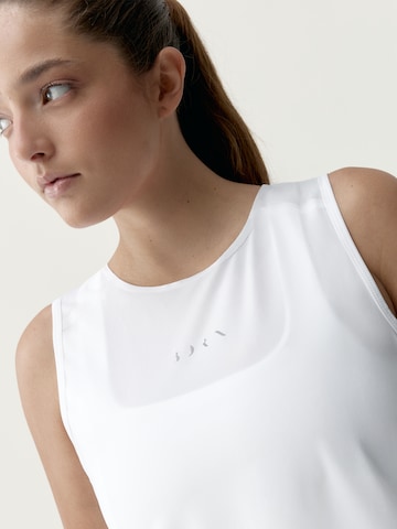 Born Performance Shirt ' Caliope ' in White