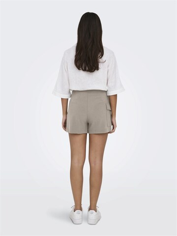 ONLY Regular Shorts 'CORINNA' in Beige