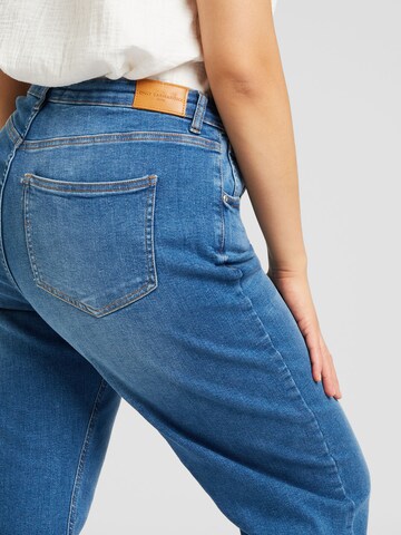 Loosefit Jean 'JUICY' ONLY Carmakoma en bleu