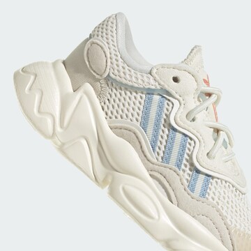 ADIDAS ORIGINALS Sneakers 'OZWEEGO' in Beige